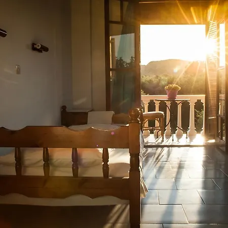 Areti Orfeas Apartment