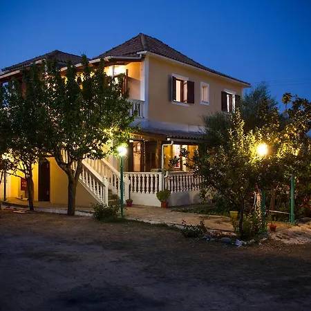 Apartment Areti Orfeas Studios