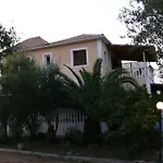 Areti Orfeas شقة Vasilikí