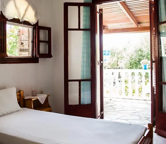 Areti Orfeas Appartement *